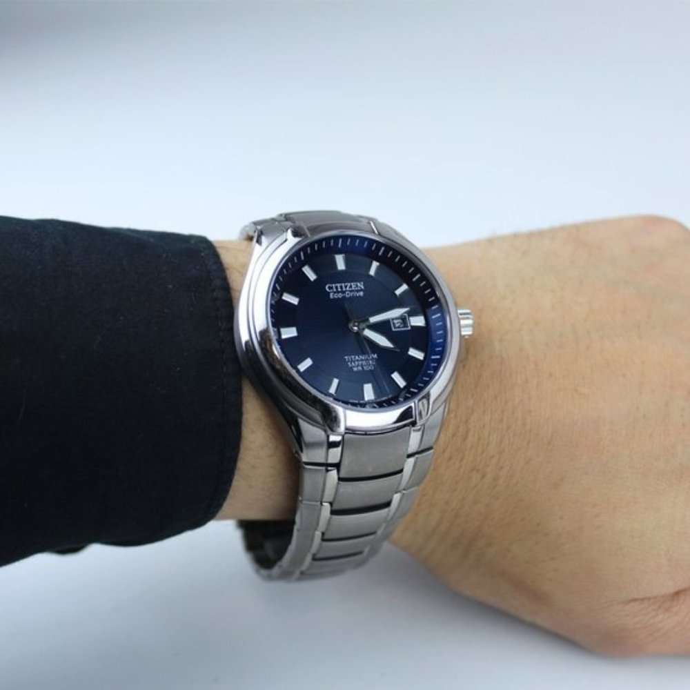 Citizen Eco Drive Paradigm Titanium Men’s Watch - Picture 1 of 12